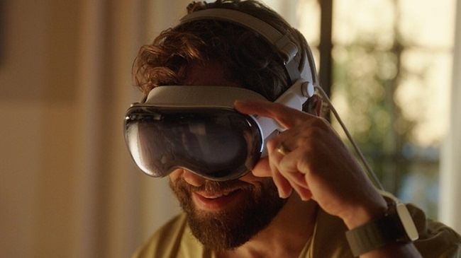 اجرای اپلیکیشنهای آیفون و آیپد روی هدست ویژن پرو