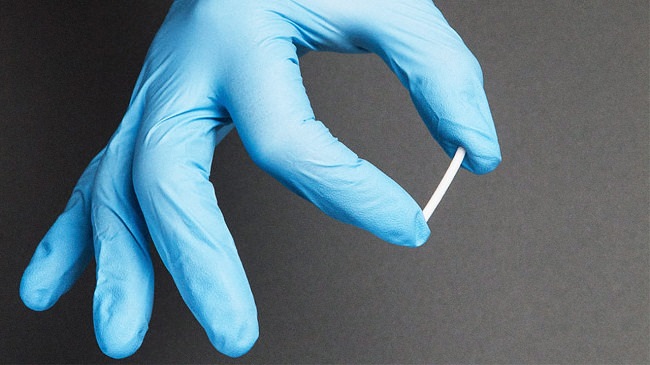 ایمپلنت تحویل دارو