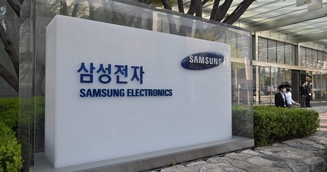 معرفی اولین تراشه حافظه DRAM با ظرفیت ۳۲ گیگابایت توسط سامسونگ