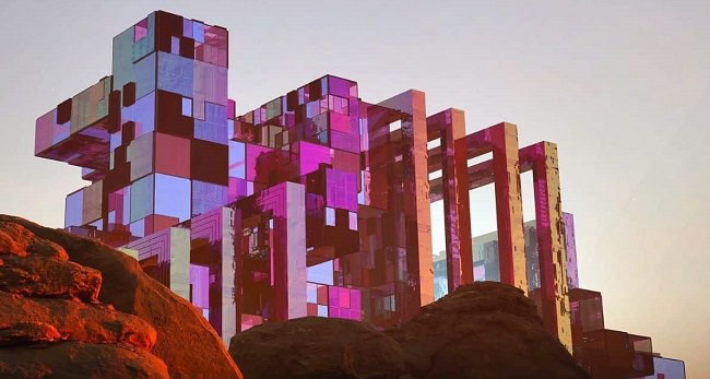 استادیوم سایبرپانکی عربستان