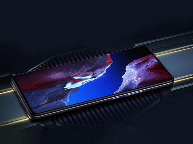 آیا Poco F5 گوگل دارد؟