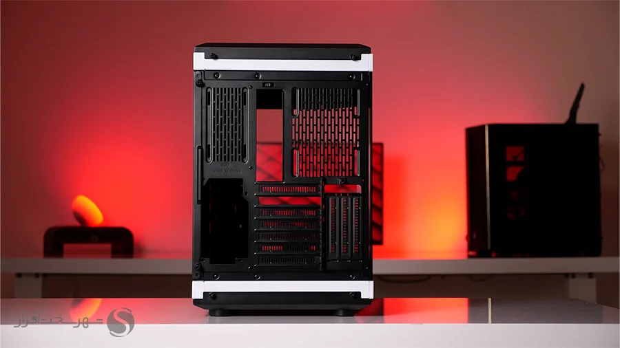 نمای پشت کیس Logikey C560BW