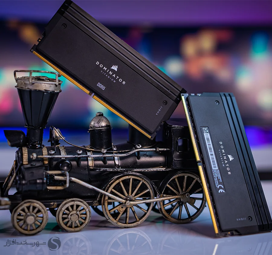 نمای ظاهری و مشخصات فنی رم کورسیر Dominator Titanium