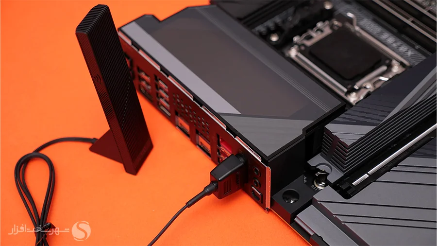 بررسی مادربرد گیگابایت X870E Aorus Master 