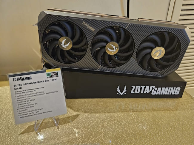 گرافیک زوتاک SOLID