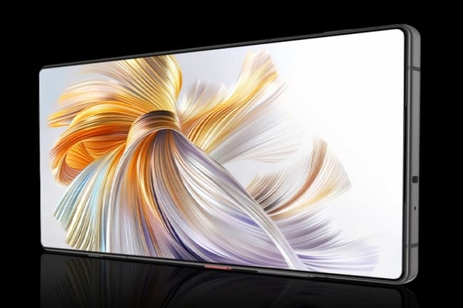 صفحه نمایش nubia Z70 Ultra 