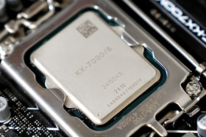 پردازنده Zhaoxin KX-7000