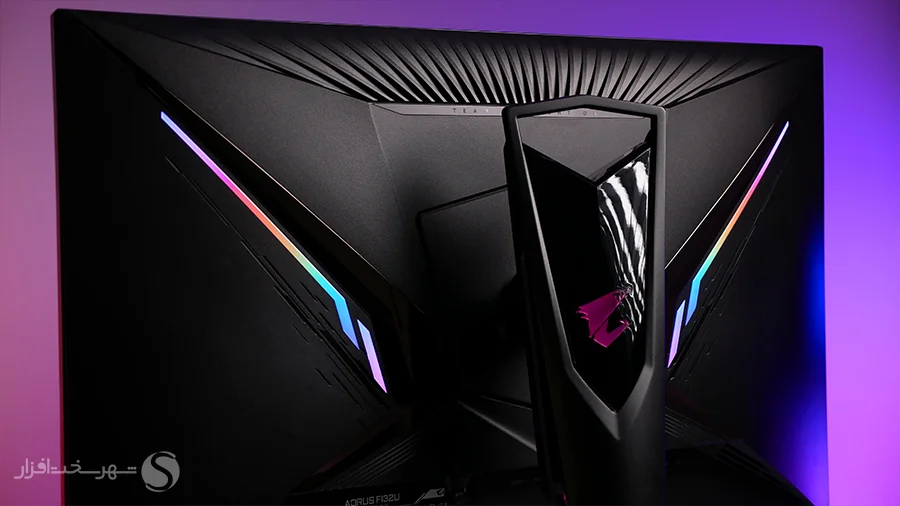 AORUS-FI32U-Monitor-x900-06.webp