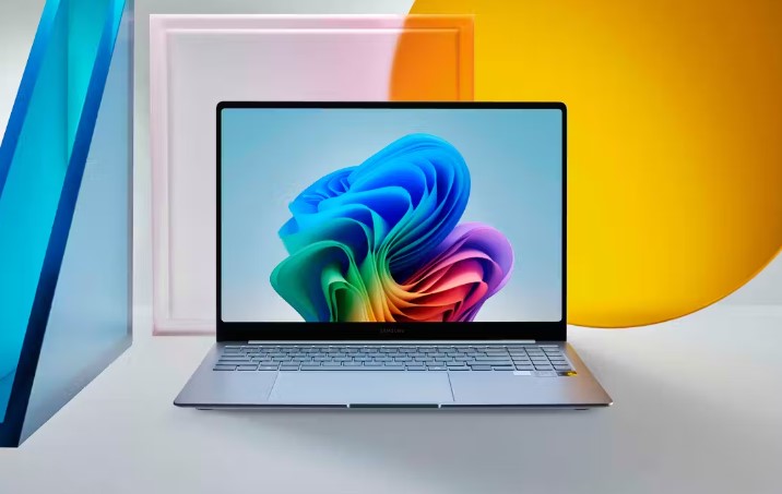 تصویر لپ تاپ گلکسی بوک 4 اج سامسونگ