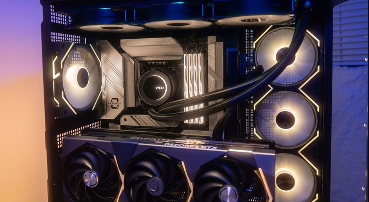 یک کیس زیبا با هاب نورپردازی MPG EZ120 ARGB