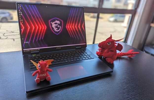 لپ تاپ گیمینگ سری Titan 18 HX