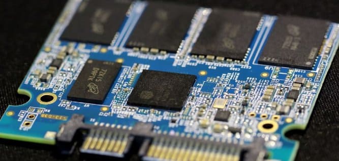 عوامل موثر در طول عمر SSD
