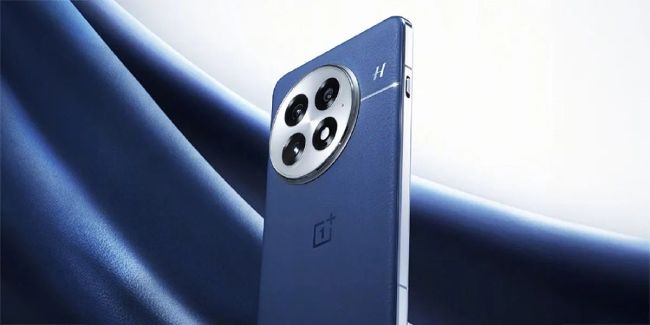 رنگ آبی دوربین OnePlus 13