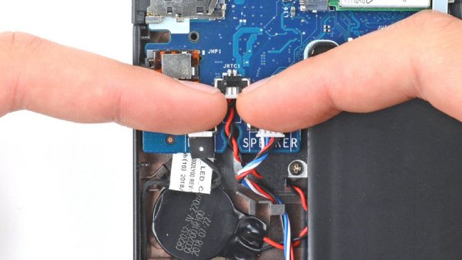 عملکرد باتری CMOS در مادربردهای جدید و قدیمی