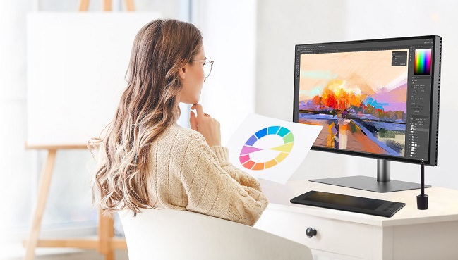 مانیتور PD3225U Pro-Designer