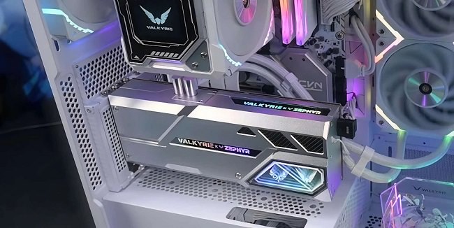 کارت گرافیک Valkyrie RTX 4080 از برند Zephyr که خنک‌کننده مایع AIO به همراه دارد