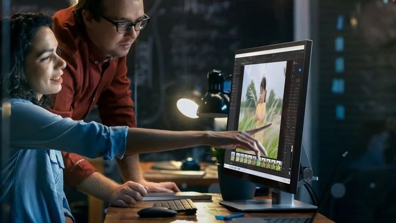 مشخصات فنی مانیتور Clarity Touch 5K