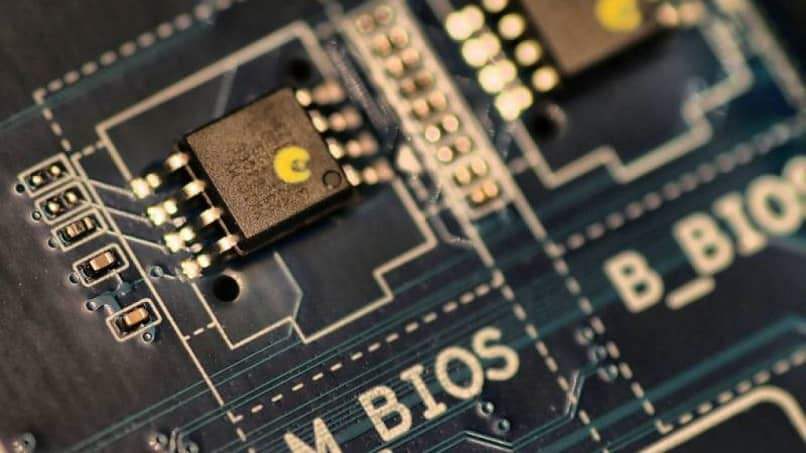 بایوس (BIOS) چیست