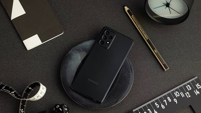 آپدیت One UI 6.1 برای گوشی Galaxy A52