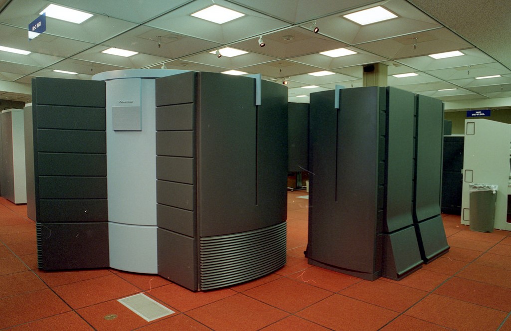 ابر رایانه Cray C90