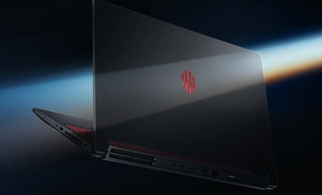اولین لپتاپ گیمینگ Nubia با نام Redmagic titan Pro