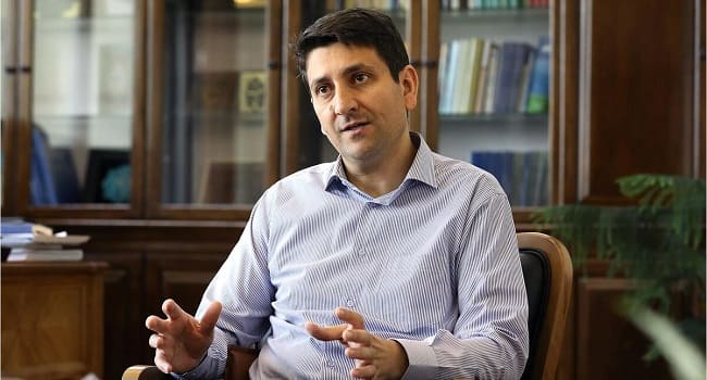 ستار هاشمی، وزیر ارتباطات دولت چهاردهم