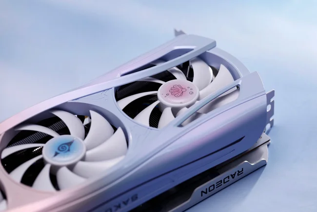 نسخه Sakura Atlantis کارت گرافیک RX 9070 XT  از شرکت Yeston