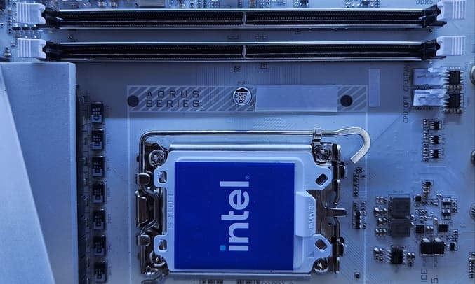 پردازندههای Arrow Lake-S Core Ultra 200 از حافظه رم با سرعت 10000MT/s پشتیبانی خواهند کرد