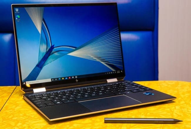 HP Spectre x360 14  بهترین لپ‌تاپ ۲ در ۱ برای طراحی گرافیکی