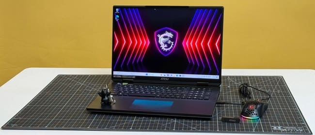 MSI Titan 18 HX  یکی از بهترین لپ تاپ های گیمینگ جایگزین دسکتاپ است.