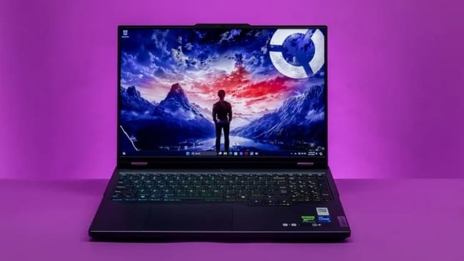 سیستم خنک کننده Lenovo Legion Pro 7i Gen 9 در استفاده طولانی مدت نیز جلوی افت عملکرد را می‌گیرد