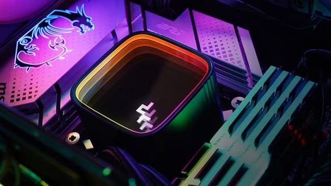 خنک کننده مایع