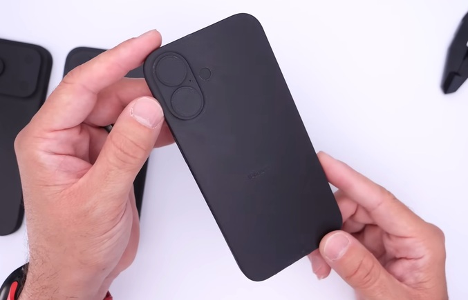 طراحی آيفون ۱۷