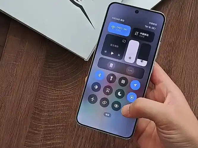 رابط کاربری MIUI شیائومی یا HyperOS