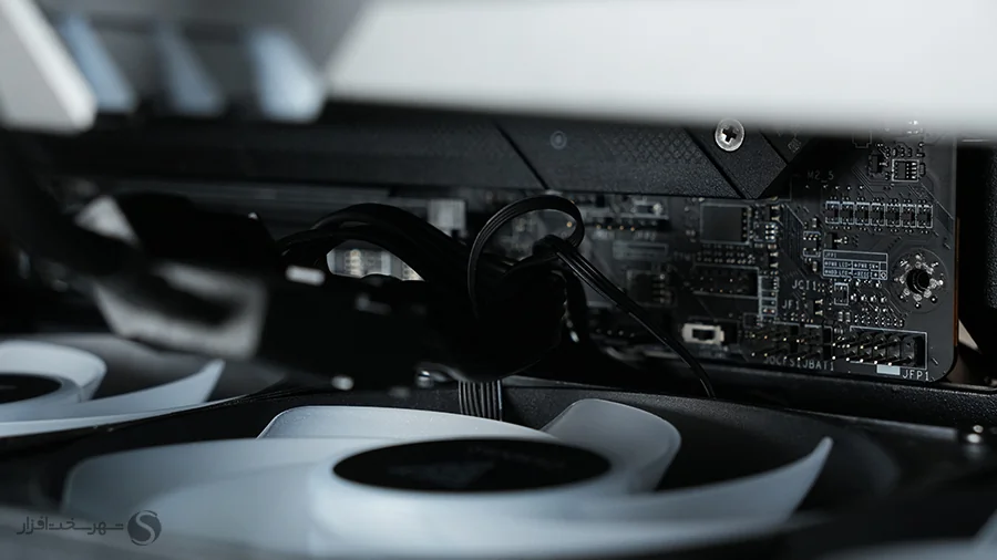 Gamedias-ATLAS-M4-Case-cable-managment