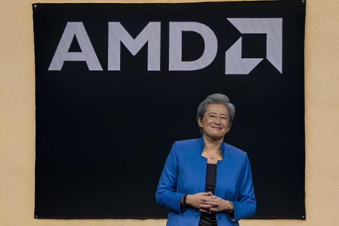 درآمد شرکت AMD