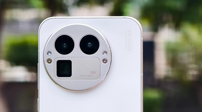 دوربین 200 مگاپیکسلی سونی