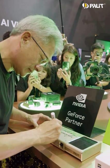 امضای انویدیا روی  GeForce RTX 5090 Tornado