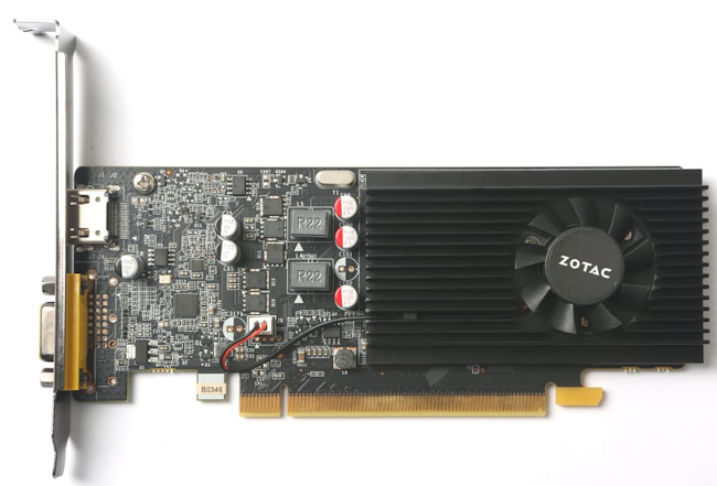 کارت گرافیک NVIDIA GeForce GT 1030 بهترین کارت گرافیک کامپیوتر برای اجرای برنامه و بازی های قدیمی سبک بهترین گرافیک تا 8 میلیون تومان