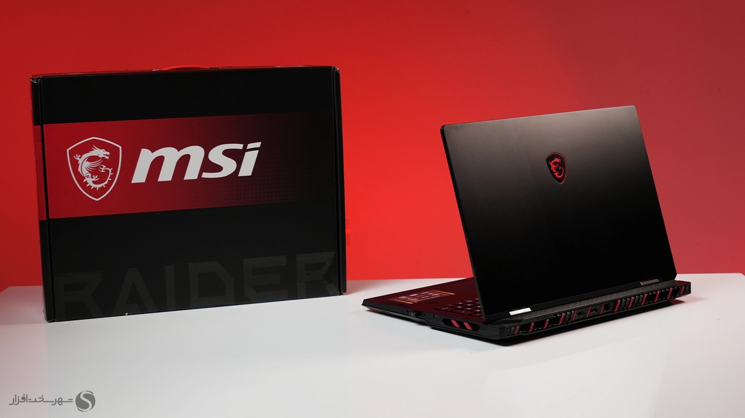 بررسی MSI Raider 18 HX AI