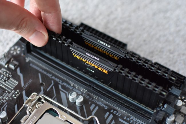 فعال نکردن پروفایل XMP یا DOCP