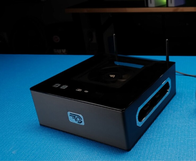 کنسول Tiny PS5 Redux