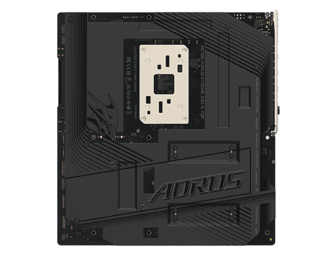 نمای پشتی مادربرد X870E AORUS XTREME X3D AI TOP