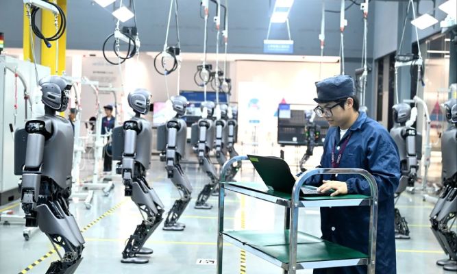 هک ربات انسان نما