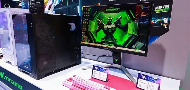 اولین مانیتور با رفرش ریت 750 هرتز