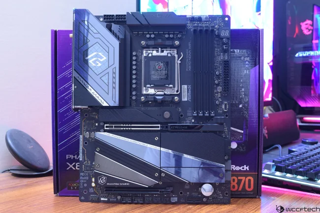 ASRock-Phantom-Gaming-X870-Nova-WiFi.webp