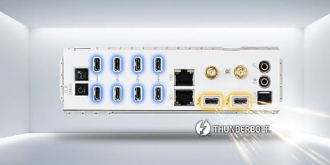 پنل پشتی تمام USB-C در مادربرد Z890 Taichi AQUA