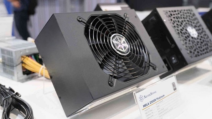 پاور سیلورستون HELA 2500R