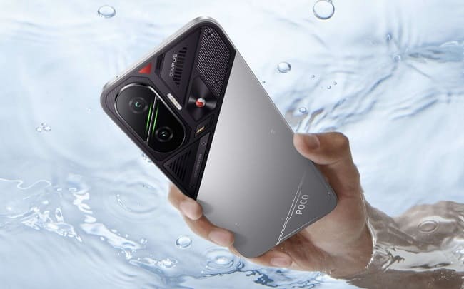 استفاده از پوکو اف ۷ در کنار آب