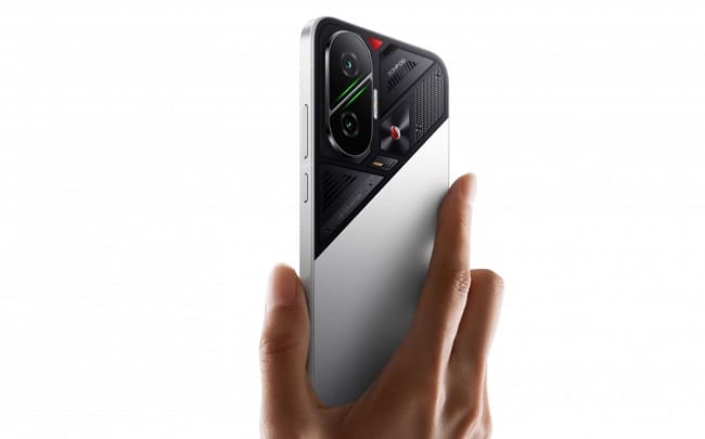 پنل پشتی نسخه Cyber Silver پوکو F7